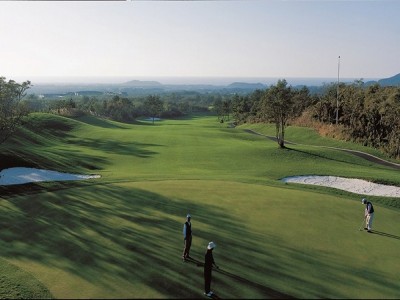 에버리스18홀, 라온18홀, 엘리시안18홀, 엘리시안골프텔2박